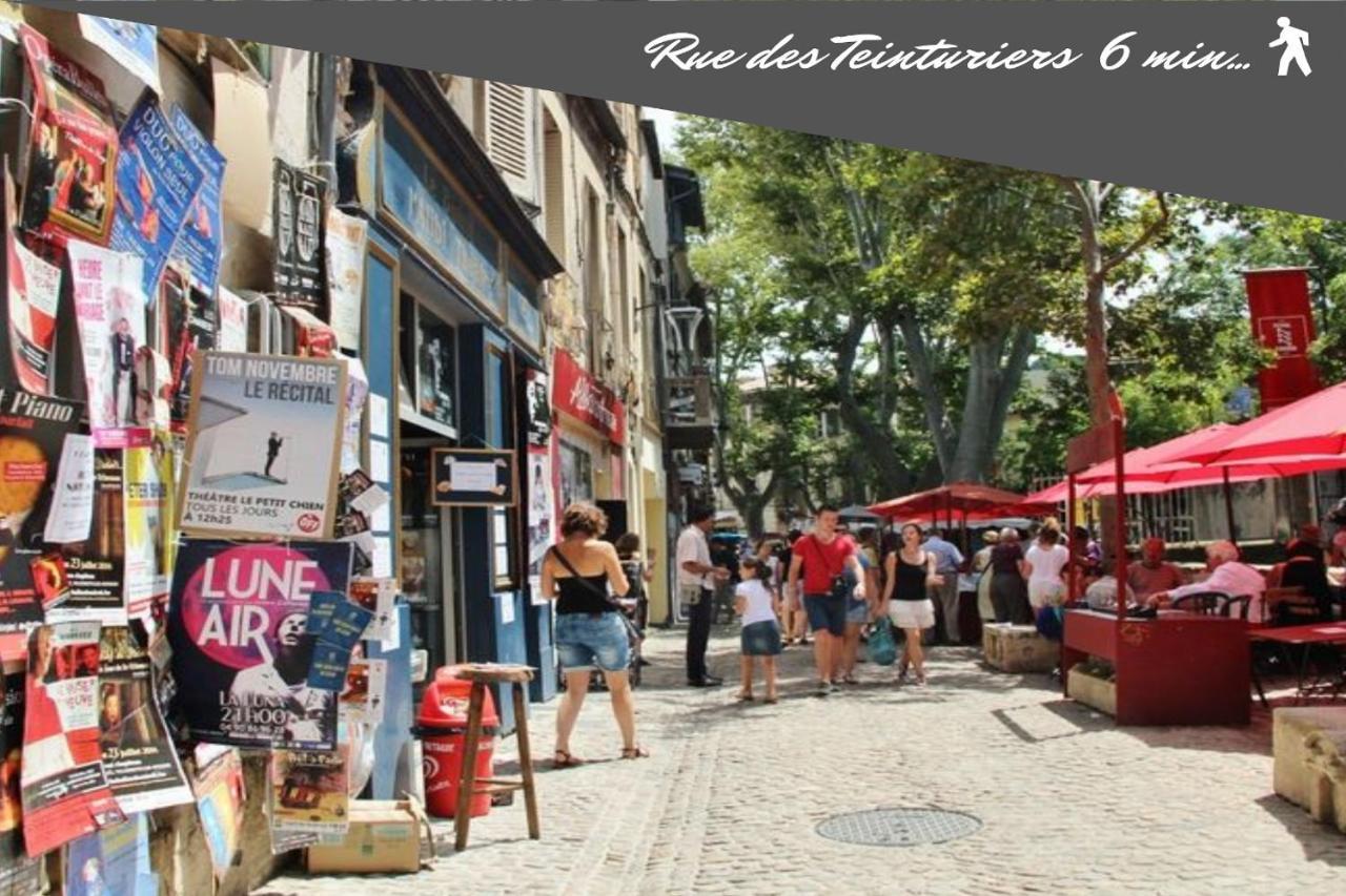 Le Chapeau Rouge Au Coeur Du Centre Historique Avignon Exterior photo
